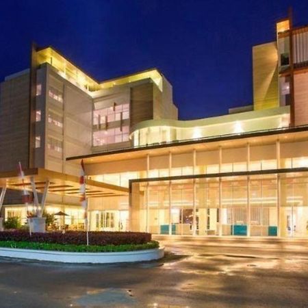 Horison Hotel Ultima Timika Kültér fotó