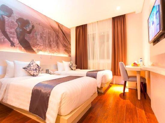 Horison Hotel Ultima Timika Kültér fotó